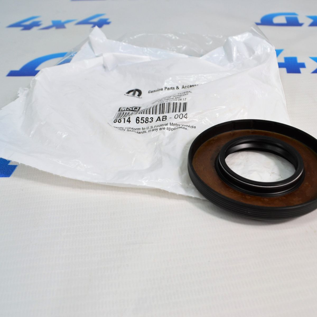 Сальник переднего редуктора Dodge Ram 1500 DS/DT/Jeep Wagoneer WS 68146583AB