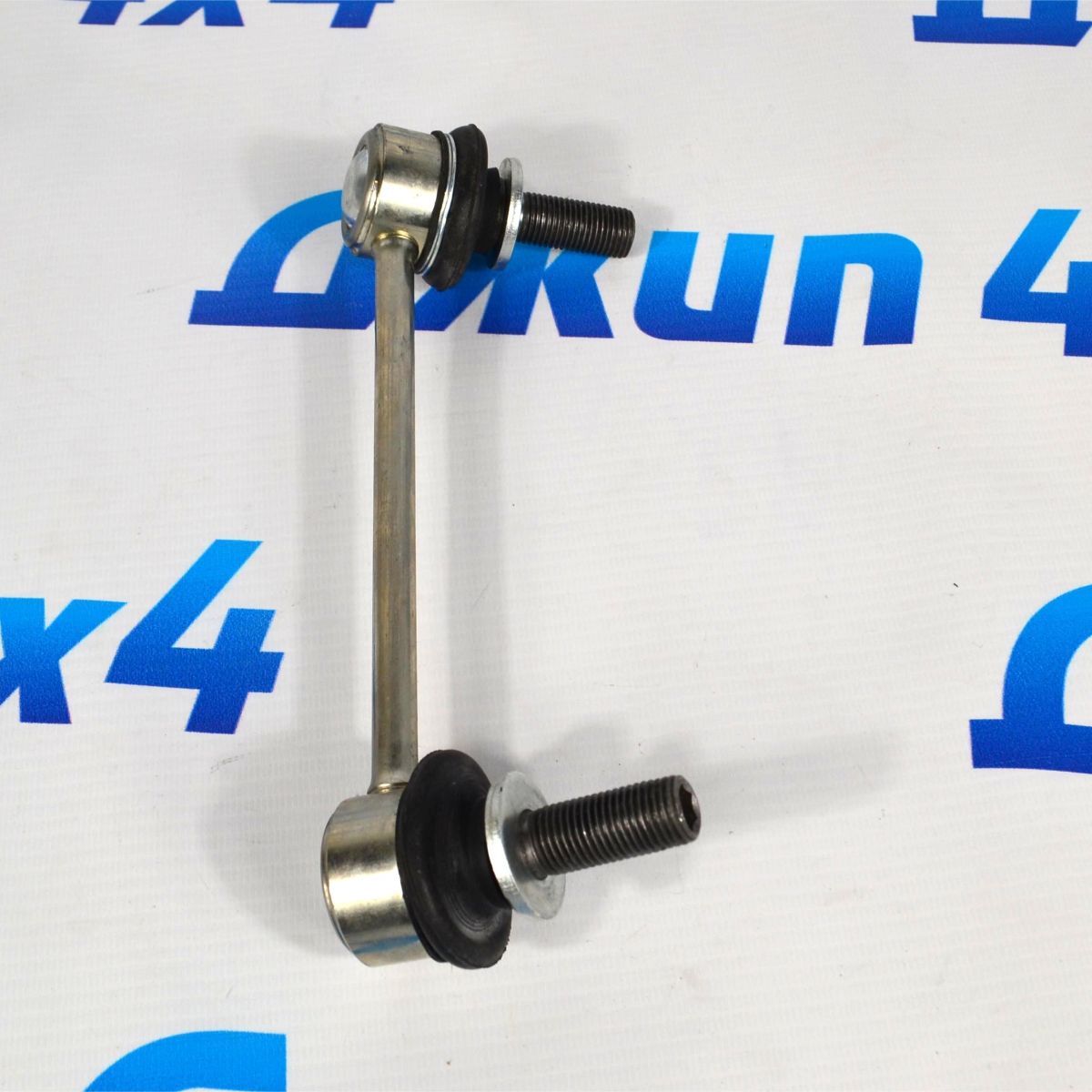 Тяга заднего стабилизатора Land Rover Defender/Land Rover Discovery/Range Rover Sport (правая) LR048092