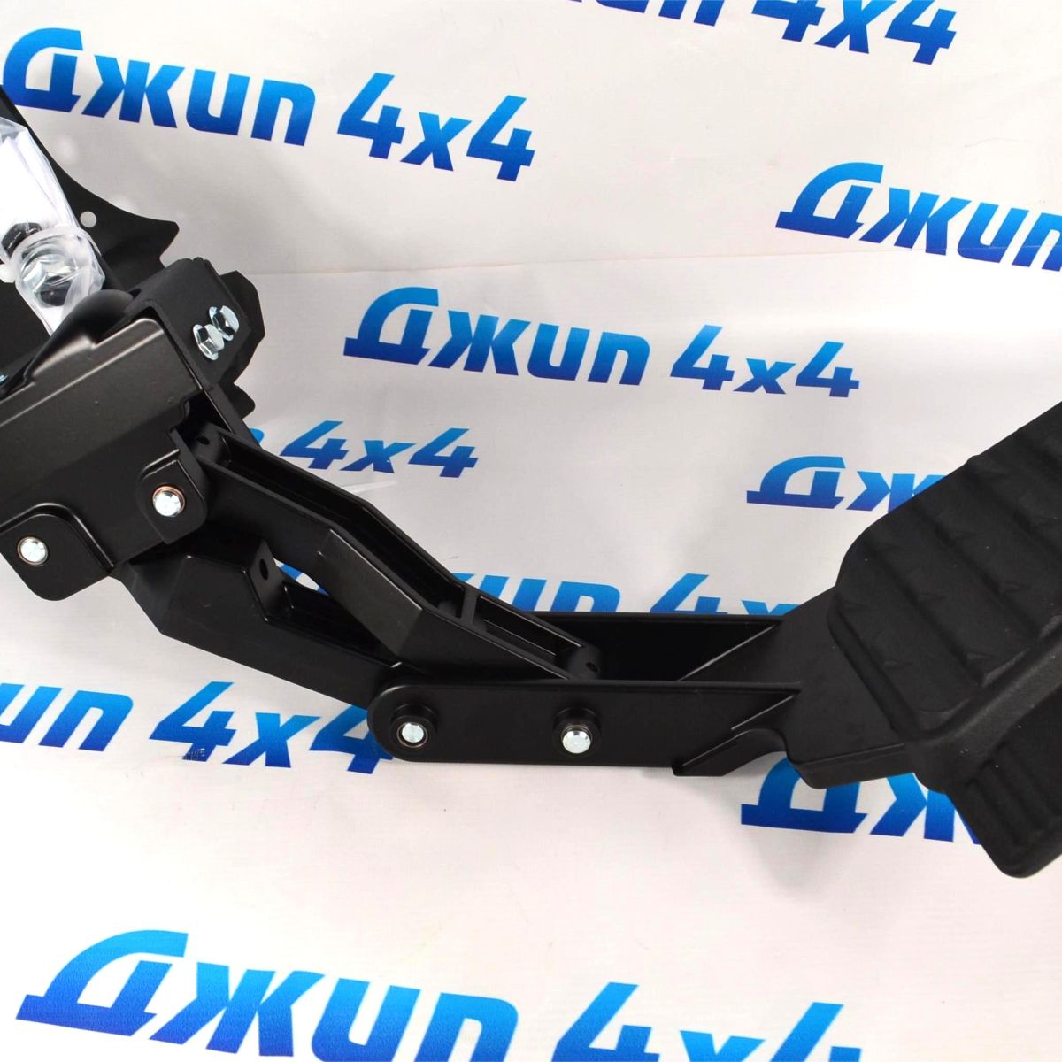 Ступенька в кузов складная Dodge Ram 1500 82215289