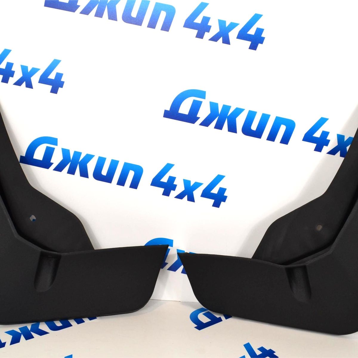 Брызговики Chevrolet Tahoe 2021- (комплект/с электропорогами) TY-CR3018-1