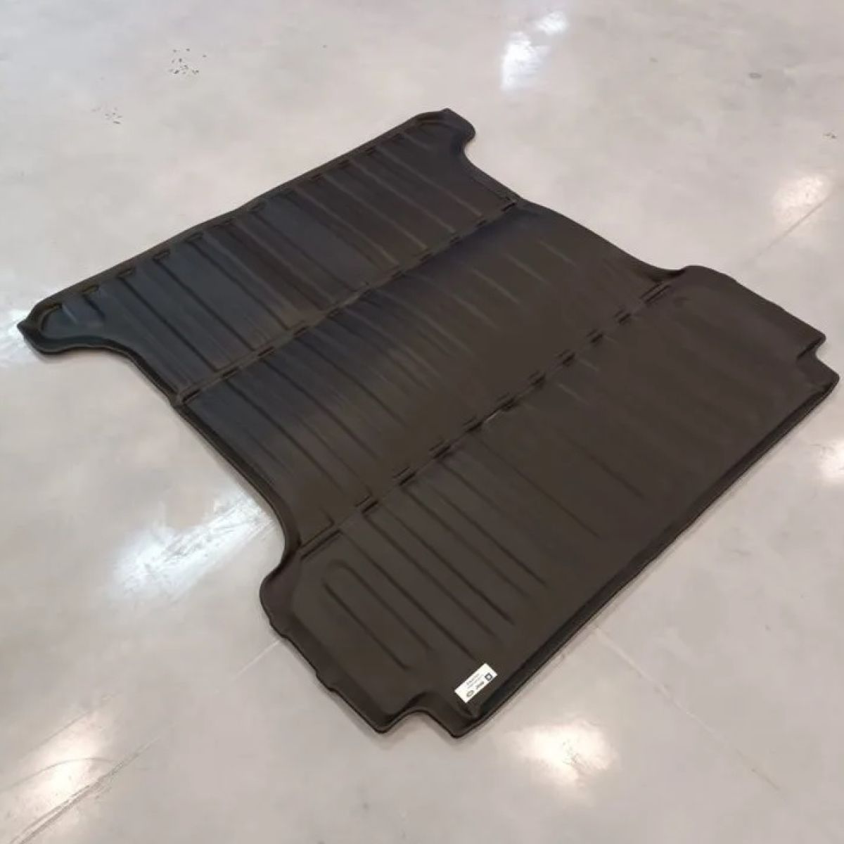 Коврик в кузов Dodge Ram 1500 2019- CREW CAB БЕЗ RAM BOX 82215784AB