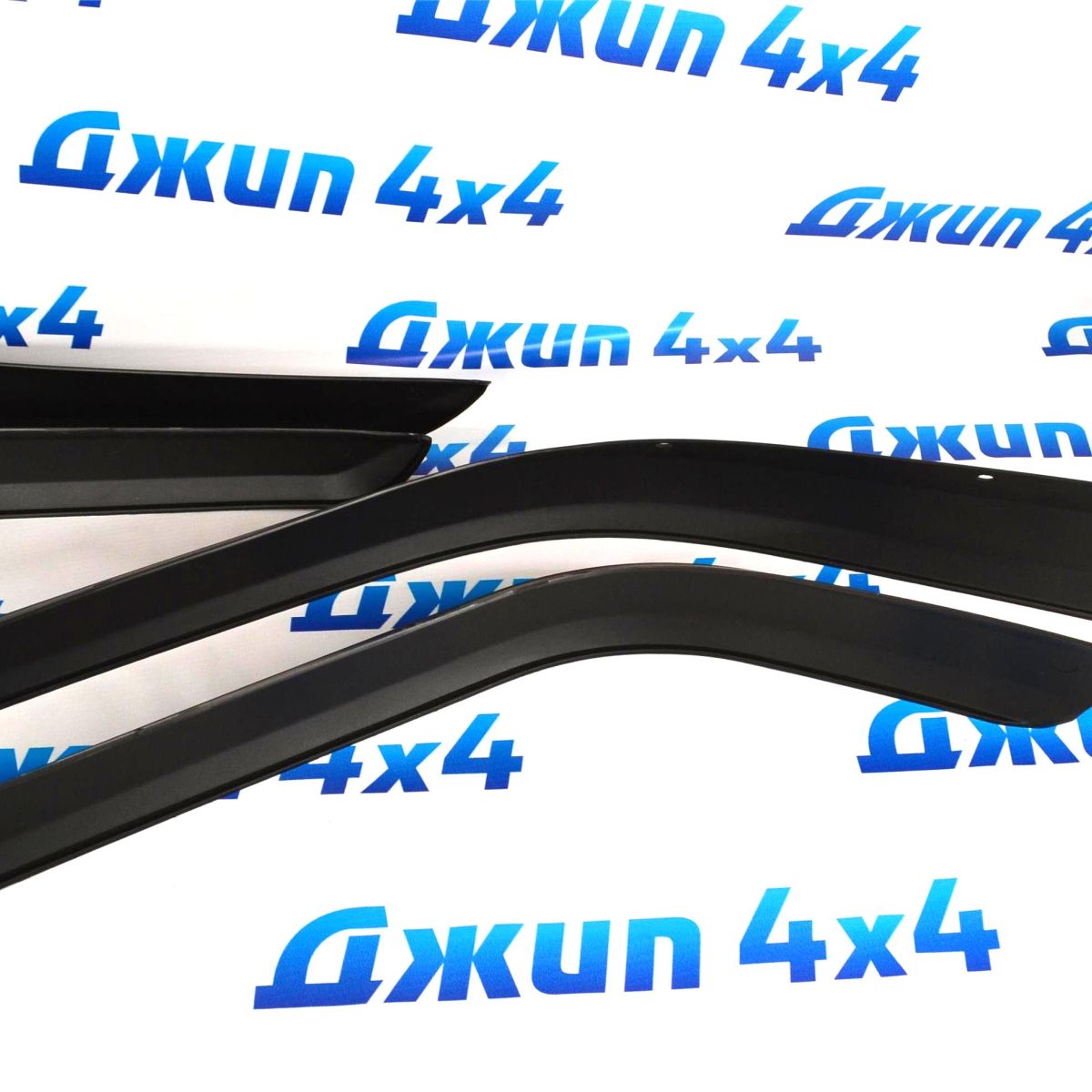 Комплект расширителей Jeep Wrangler JL  (стандартные крылья) QP009879