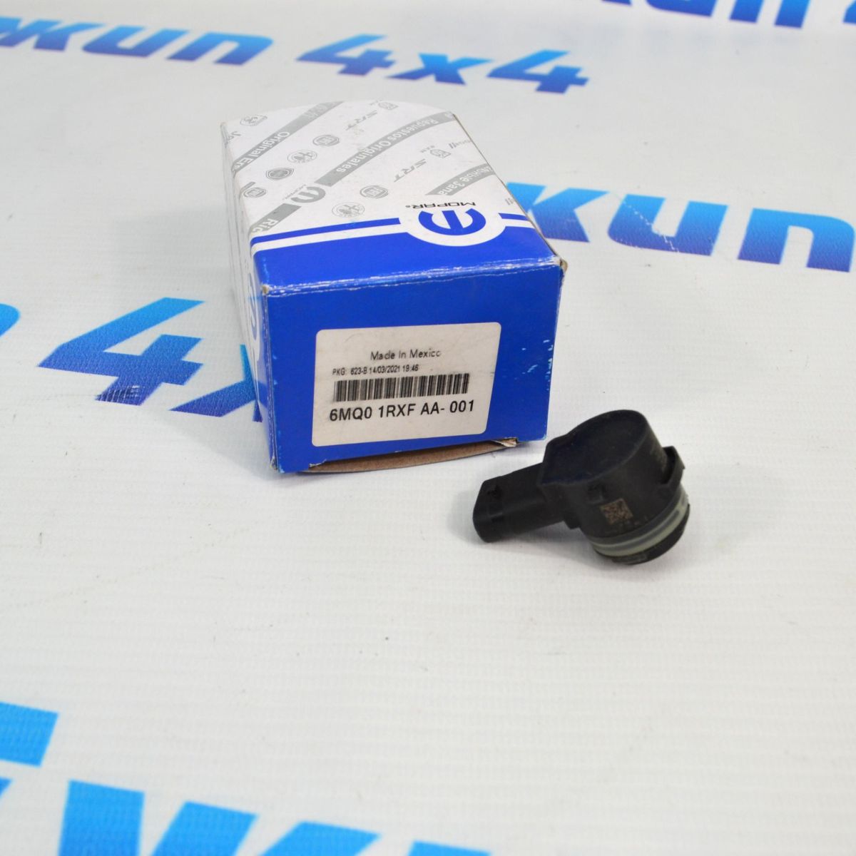 Датчик парковки Jeep Wrangler JL 6MQ01RXFAA