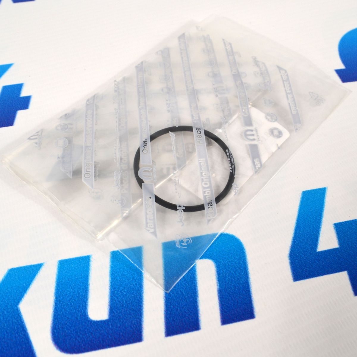 Кольцо уплотнительное системы охлаждения Jeep Grand Cherokee WK2 V3.0CRD 68147586AA