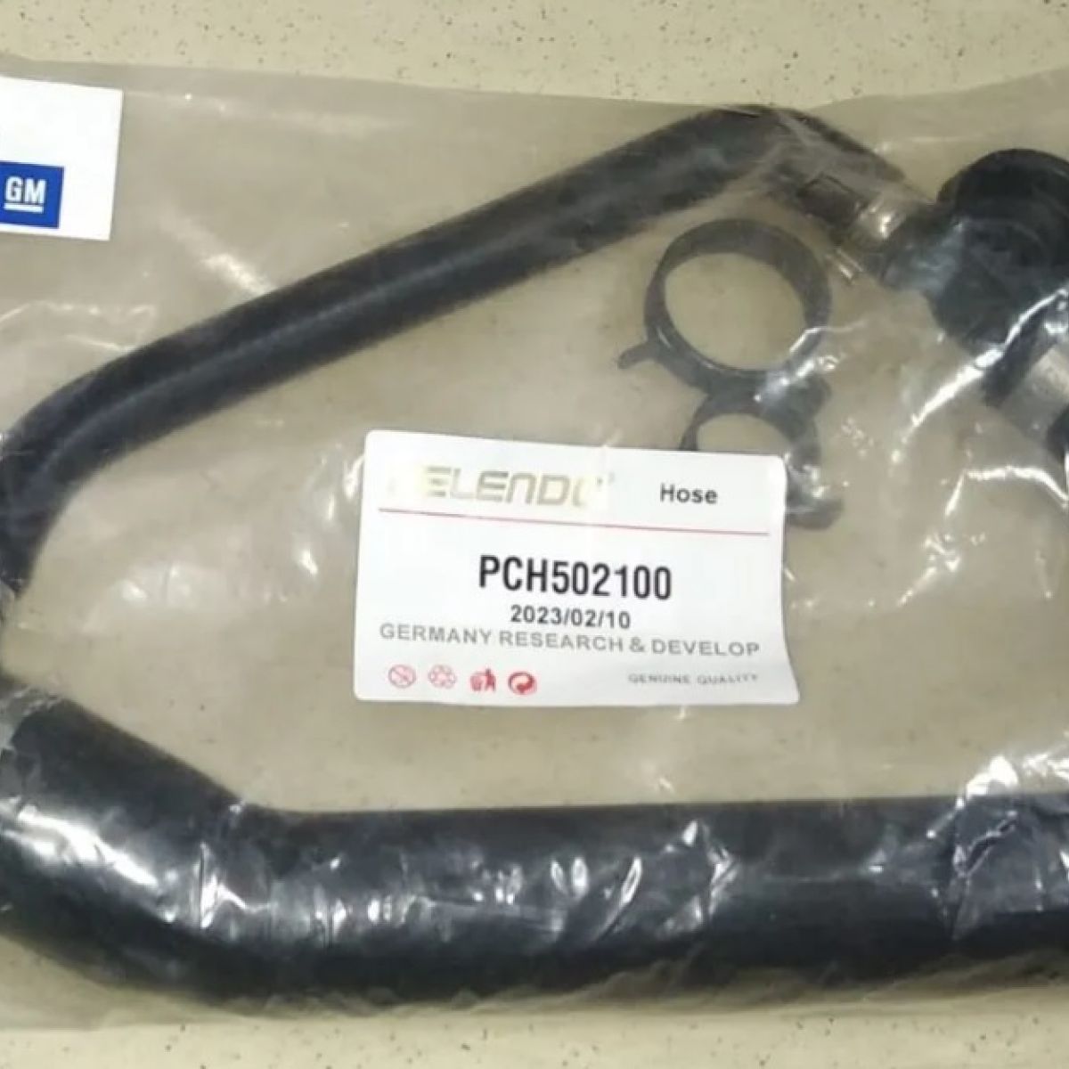 Патрубок радиатора RR L322 V4.2SC