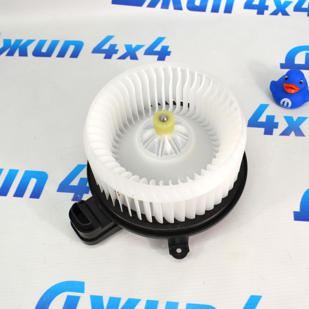 Мотор отопителя салона Ram 1500/2500/3500/Jeep Grand Wagoneer 68396057AD