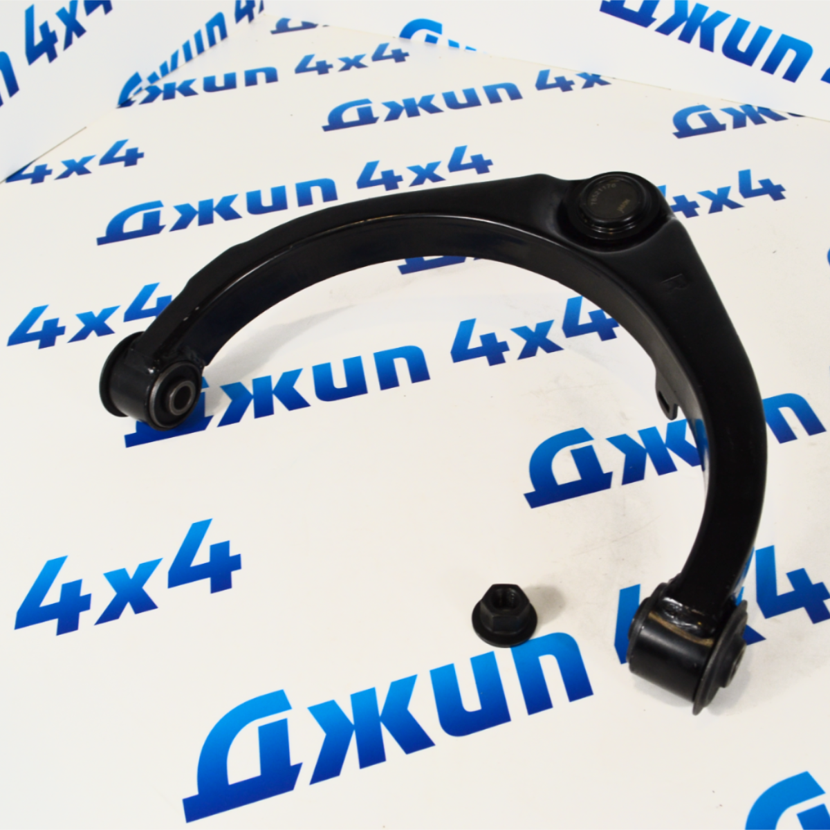 Рычаг передний верхний Dodge Ram 1500 DT/Jeep Wagoneer WS (правый) 68282382AC