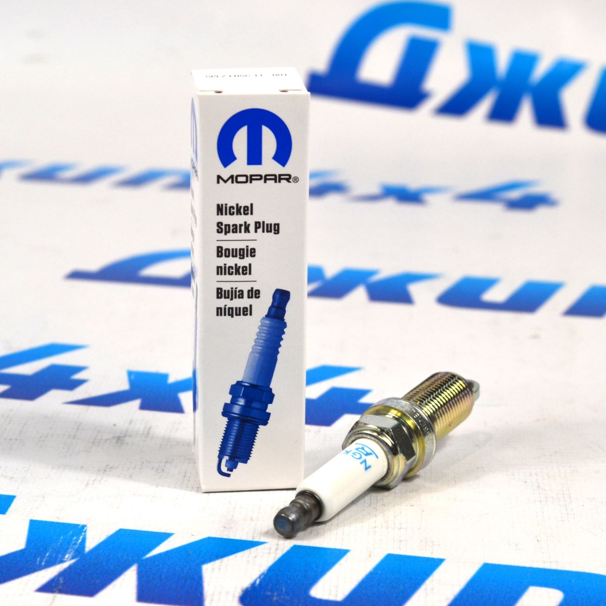 Cвеча зажигания Jeep Grand Cherokee WK2/Dodge Durango WD/Dodge Ram V5.7 Hemi SPLZFR5C11