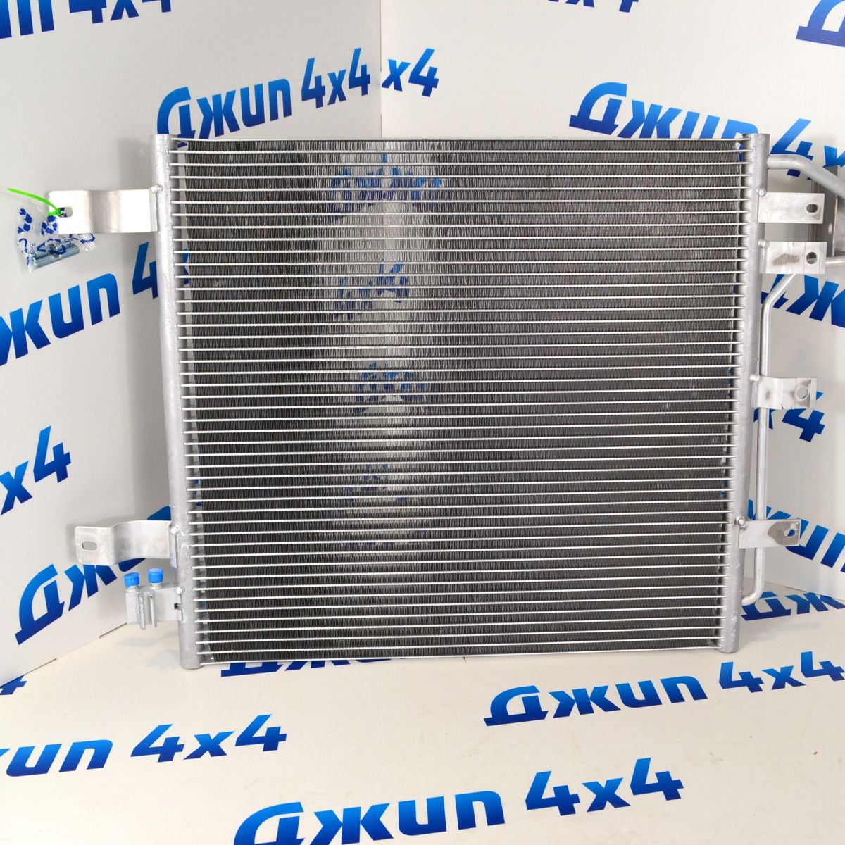 Радиатор кондиционера Jeep Wrangler JK 2012-2018 V3.6 Pentastar 68143891AA