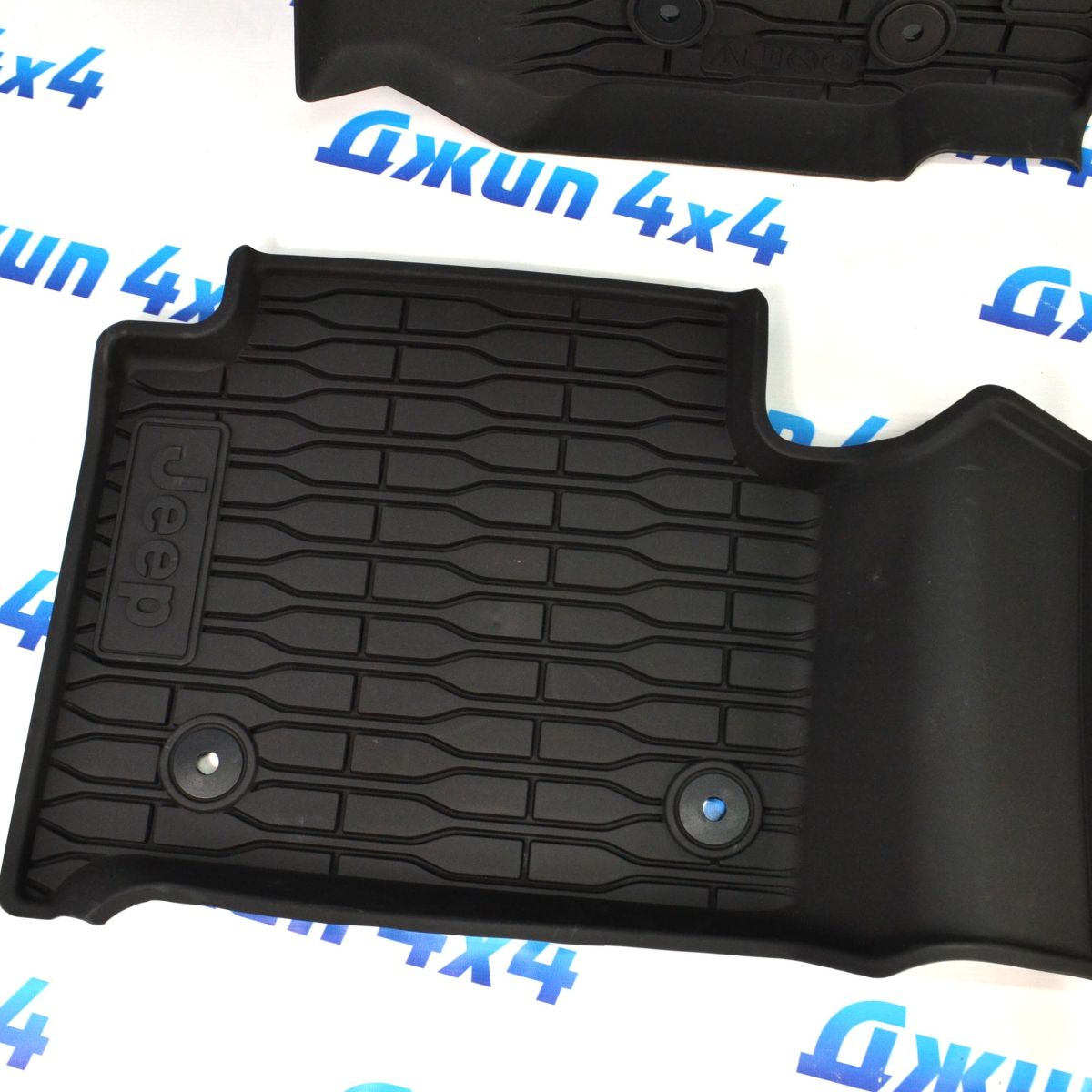 Ковры в салон Jeep Grand Cherokee WL (комплект) (5 мест) 82216590AA