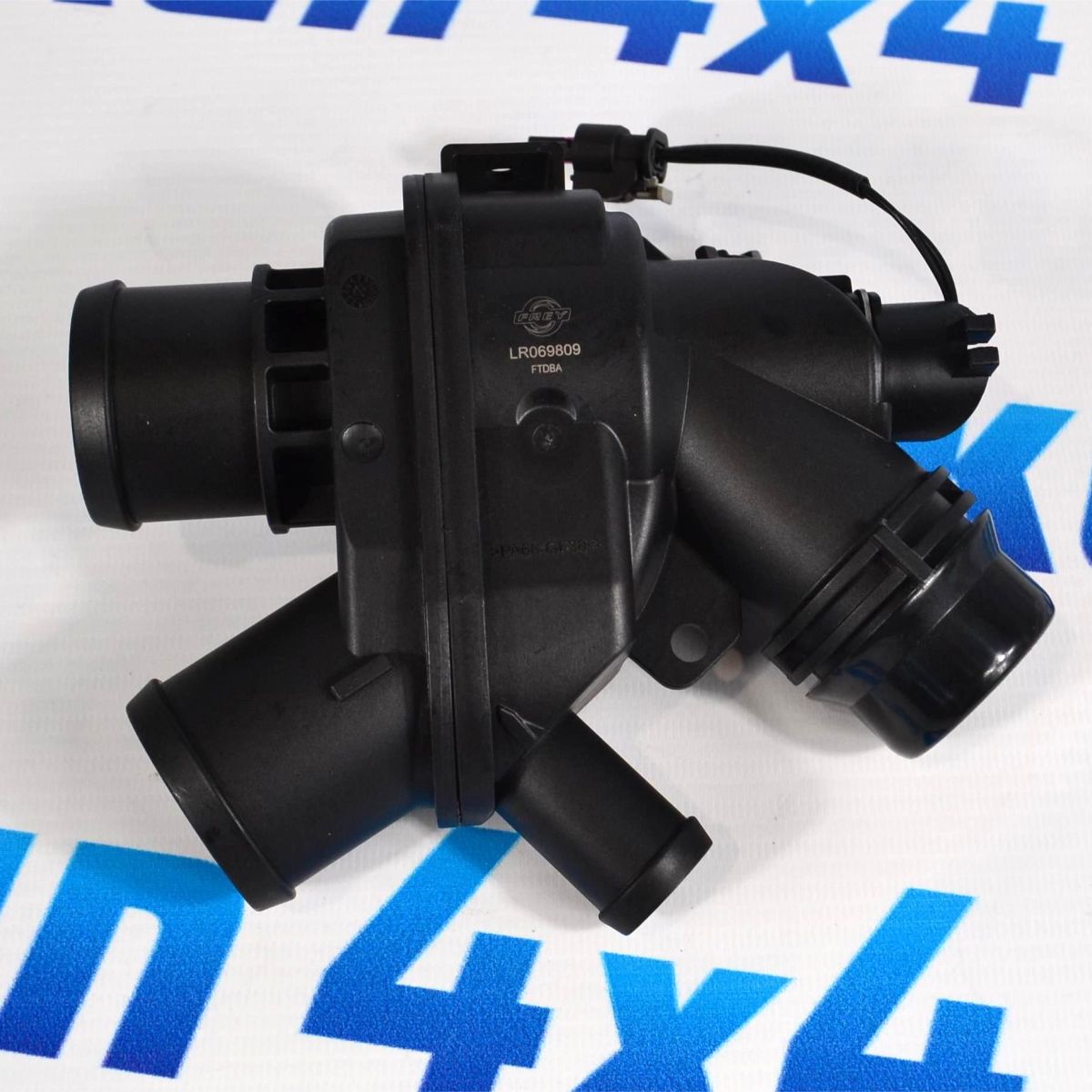 Термостат Range Rover Sport L494/Range Rover Velar L560/Jaguar F-Pace V3.0SC (с корпусом) LR069809