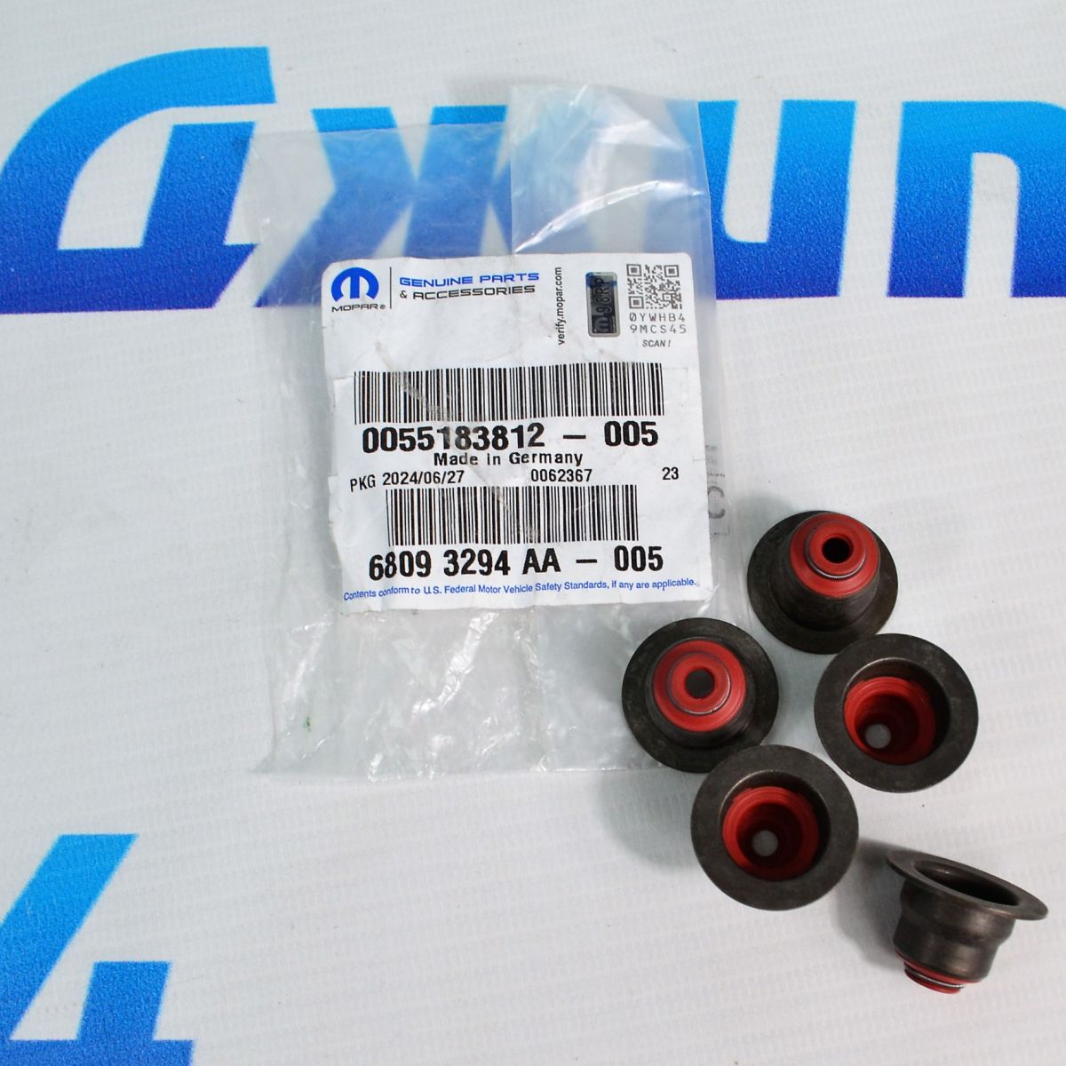 Сальник клапана Jeep Grand Cherokee WK2/Dodge Ram 1500 DS/Chrysler 300C V3.0CRD 68093294AA