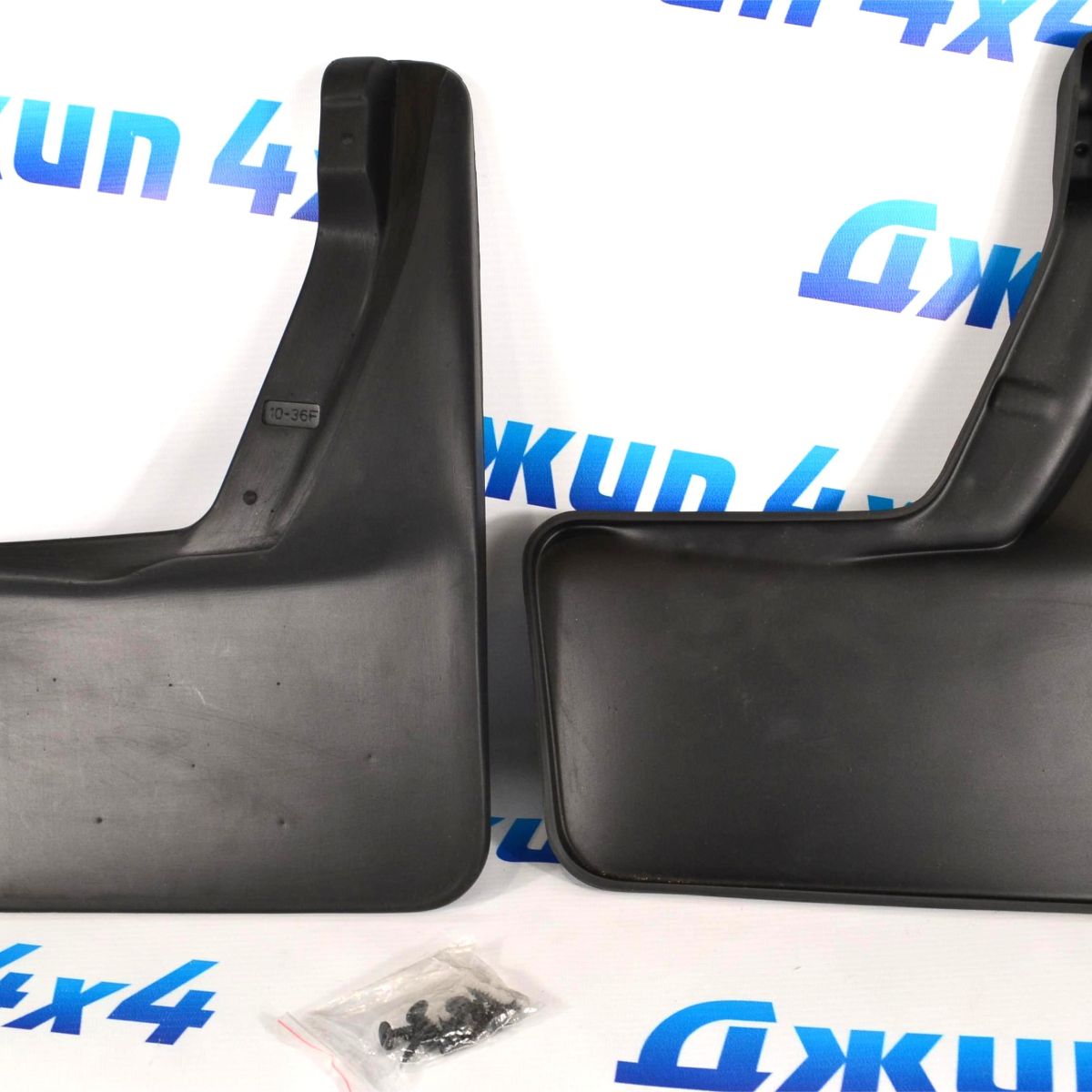 Брызговики передние Cadillac Escalade/Chevrolet Tahoe 22922762