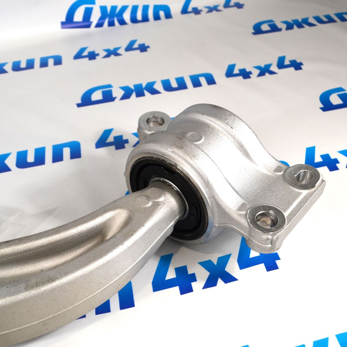 Рычаг передний нижний Chrysler Pacifica (левый) 05274643AA