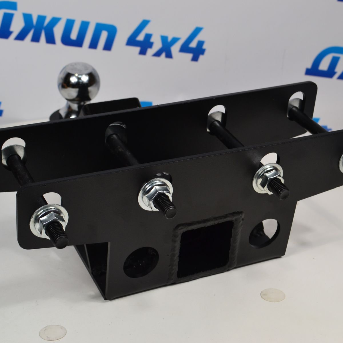 Фаркоп съёмный под квадрат Jeep Wrangler JL/Jeep Wrangler JK (комплект с крюком) 82215209