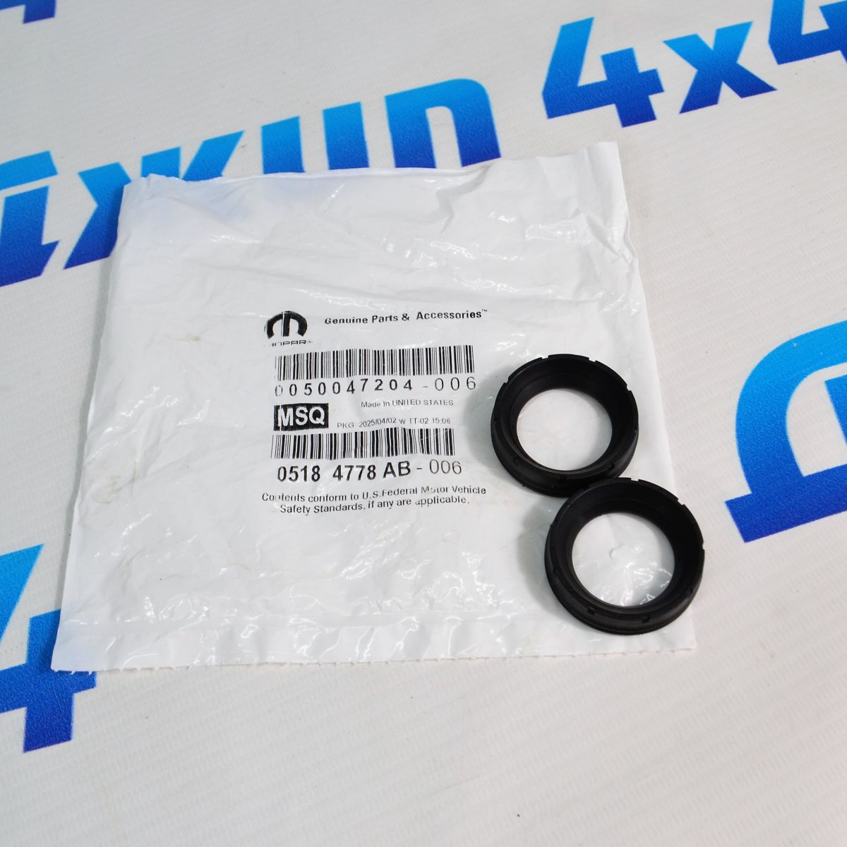 Сальник свечного колодца Jeep Grand Cherokee WK2 V3.0/3.2/3.6 Petrol 2011-2023 5184778AB