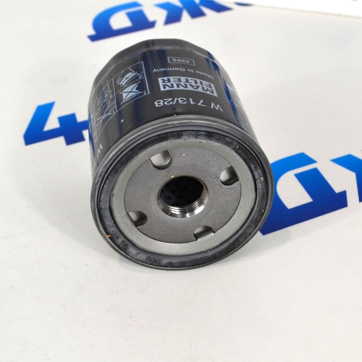 Фильтр масляный Land Rover Freelander L314/Hummer H2 V6.0 LPW100230