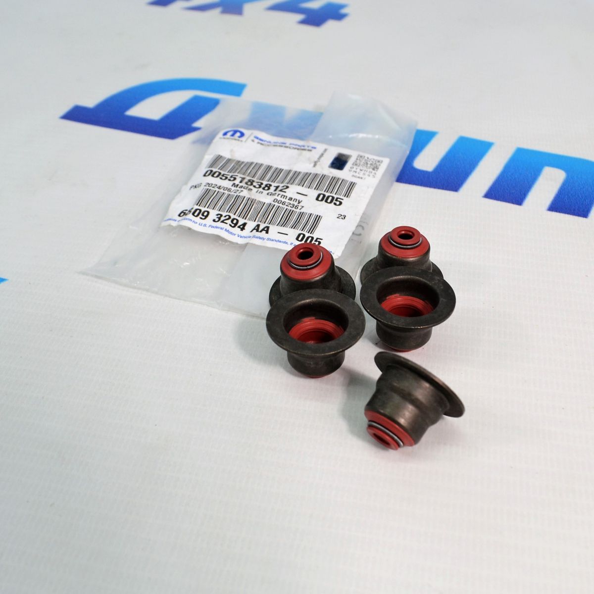 Сальник клапана Jeep Grand Cherokee WK2/Dodge Ram 1500 DS/Chrysler 300C V3.0CRD 68093294AA