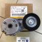 Натяжитель ремня в сборе Land Rover Discovery/Range Rover/Range Rover Sport LR035546