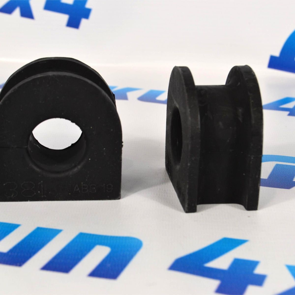 Втулка заднего стабилизатора Cadillac Escalade GMT900/Chevrolet Tahoe GMT900/Cadillac Escalade K2XX 14071381