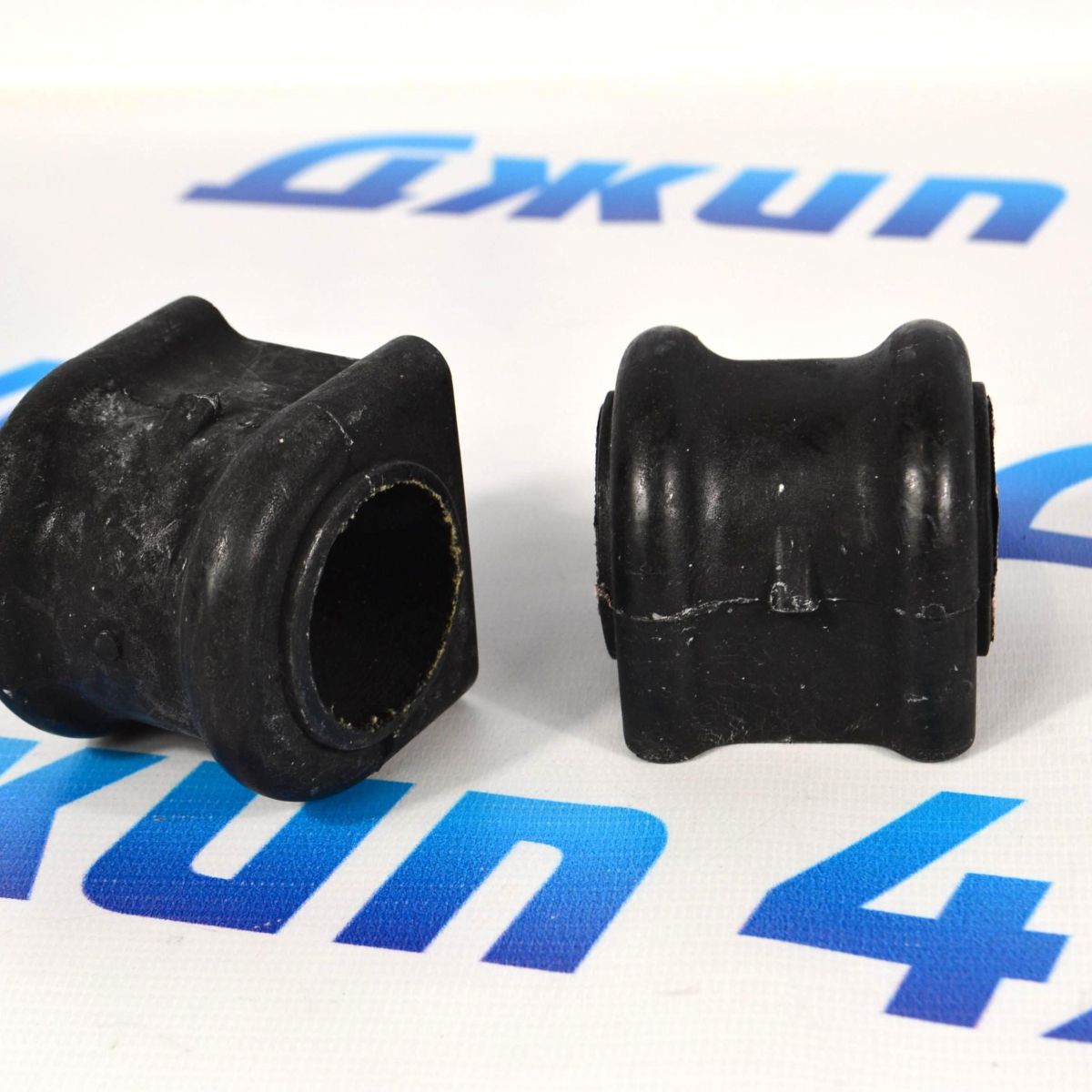 Втулка переднего стабилизатора Dodge Ram 1500 DS 55398036AC