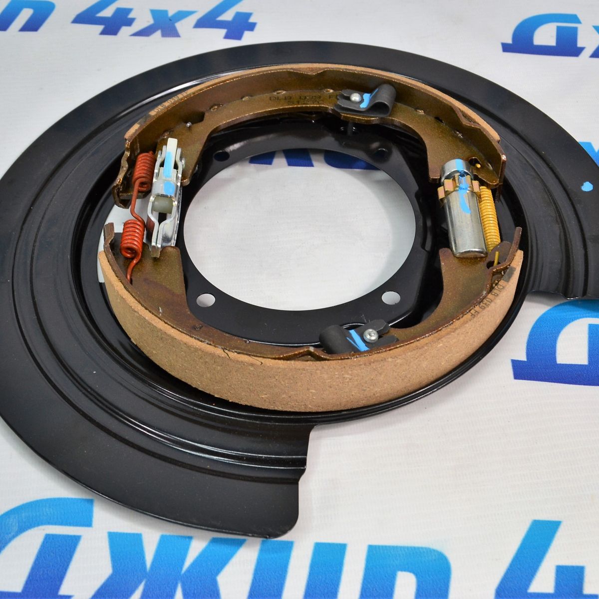 Комплект стояночного тормоза правый Jeep Grand Cherokee WK2/Dodge Durango 68466362AA