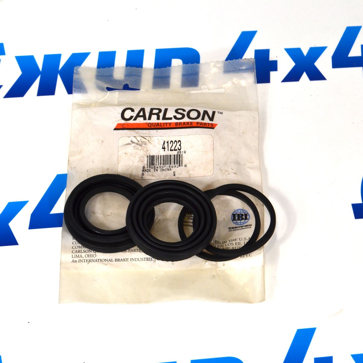 Ремкомплект поршня заднего суппорта Chevrolet EXPRESS 1500 2003-2014 RWD 88982612