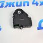Актуатор заслонки печки Cadillac Escalade/Chevrolet Tahoe 16163982