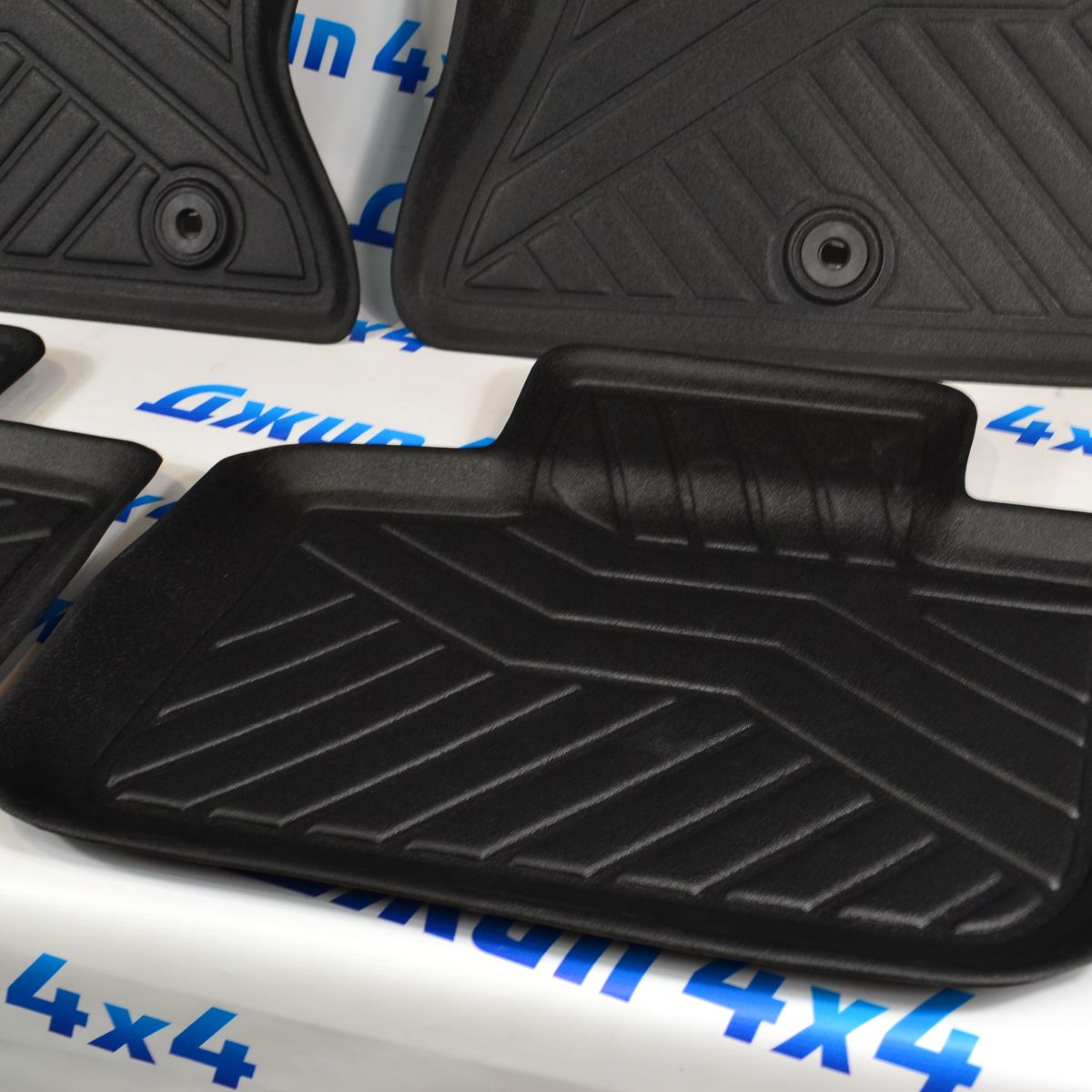 Коврики в салон 3D Dodge Charger (комплект) YUS-FM-T005