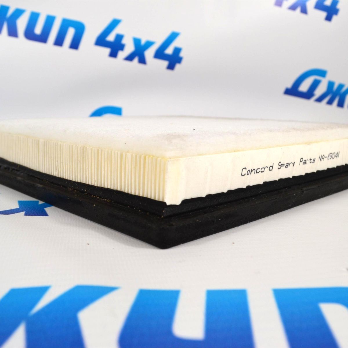 Фильтр воздушный Chrysler Aspen/Dodge Durango 3.7/4.7/5.7 53032527AA