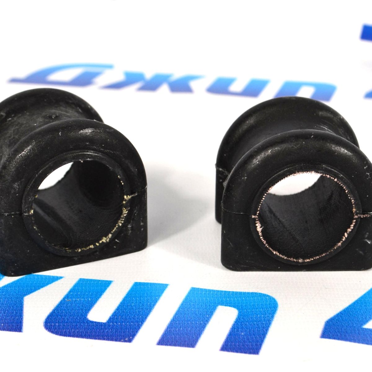 Втулка переднего стабилизатора Dodge Ram 1500 DS 55398036AC