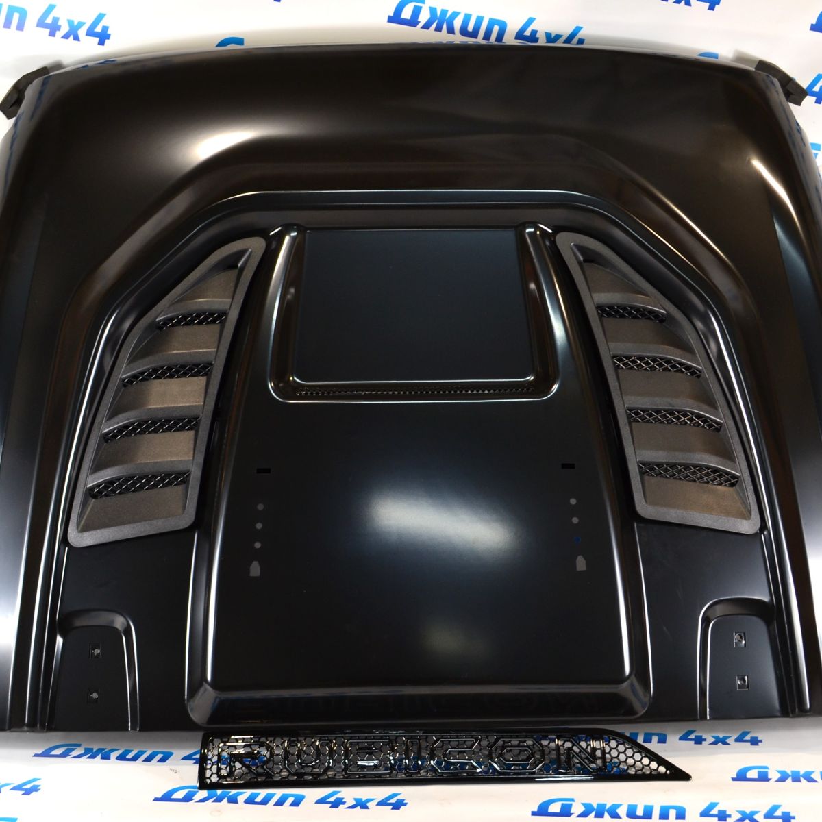 Капот с боковыми воздуховодами Jeep Wrangler Rubicon JL/Jeep Gladiator JT 68281965AE