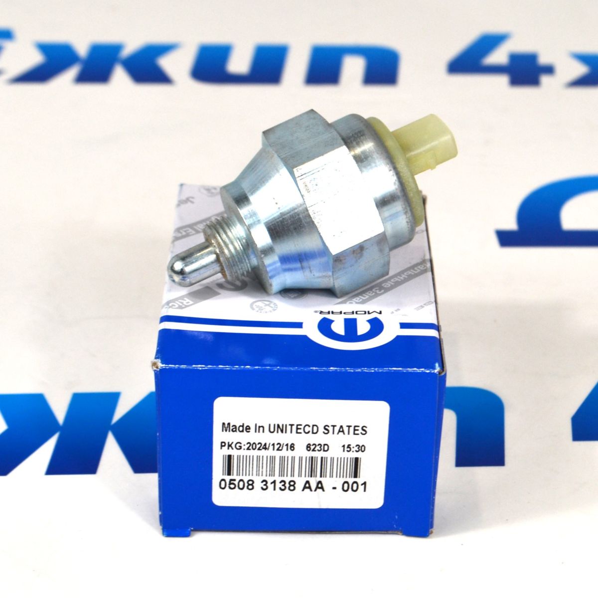 Датчик переключения режимов раздаточной коробки Jeep Wrangler/Jeep Grand Cherokee 05083138AA