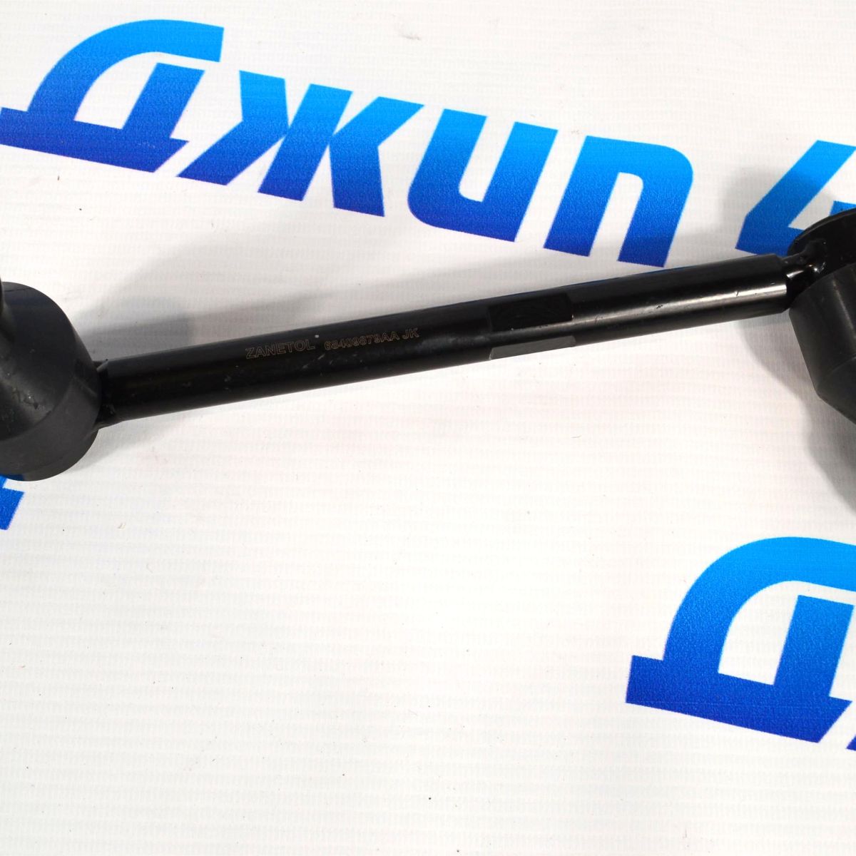 Тяга переднего стабилизатора Jeep Grand Cherokee WL (левая) 68409879AA