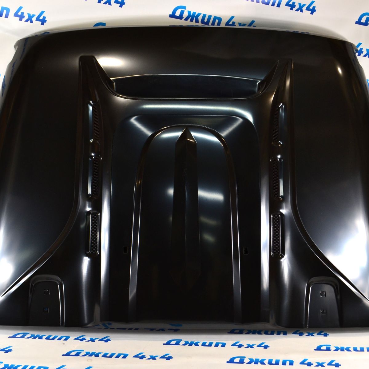 Капот с центральным воздуховодом Jeep Wrangler Rubicon JL/Jeep Gladiator JT 68281949AE