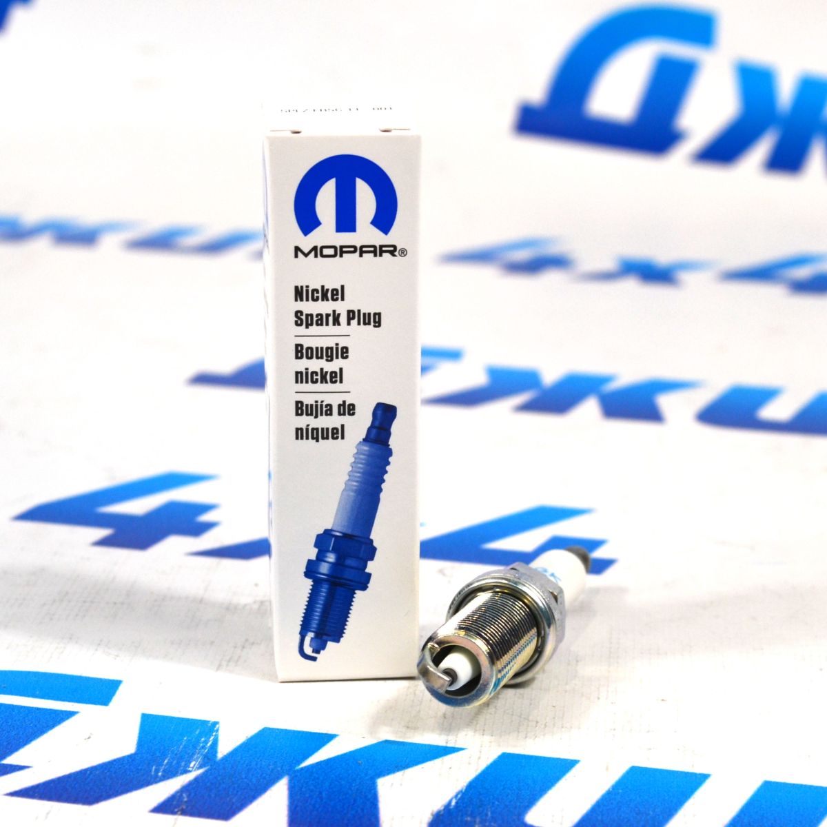 Cвеча зажигания Jeep Grand Cherokee WK2/Dodge Durango WD/Dodge Ram V5.7 Hemi SPLZFR5C11