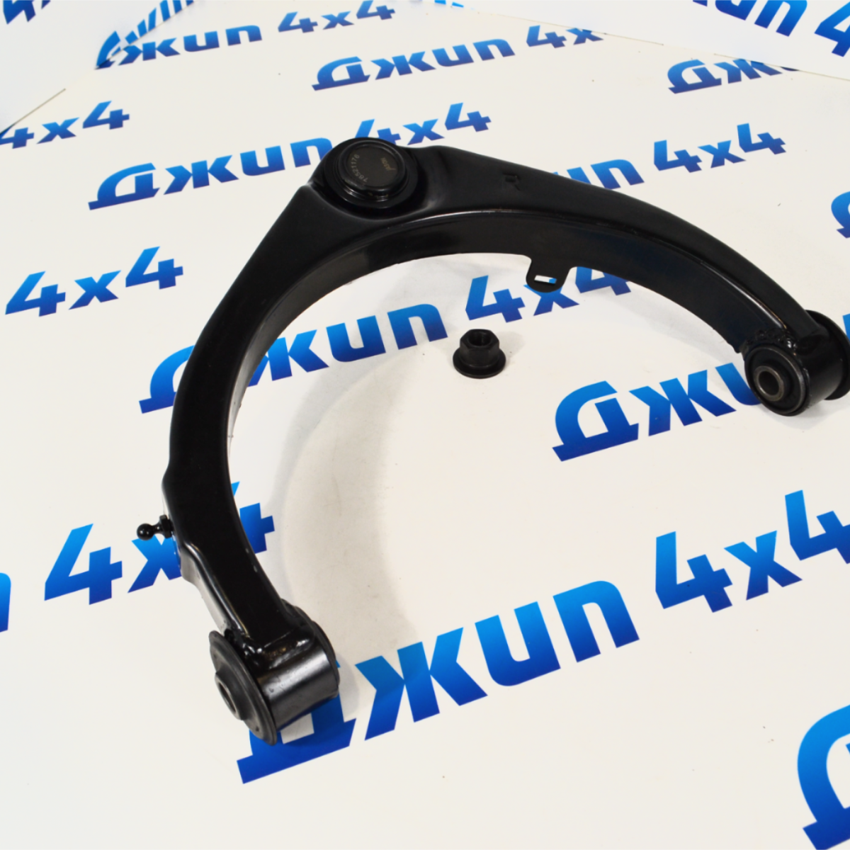 Рычаг передний верхний Dodge Ram 1500 DT/Jeep Wagoneer WS (правый) 68282382AC