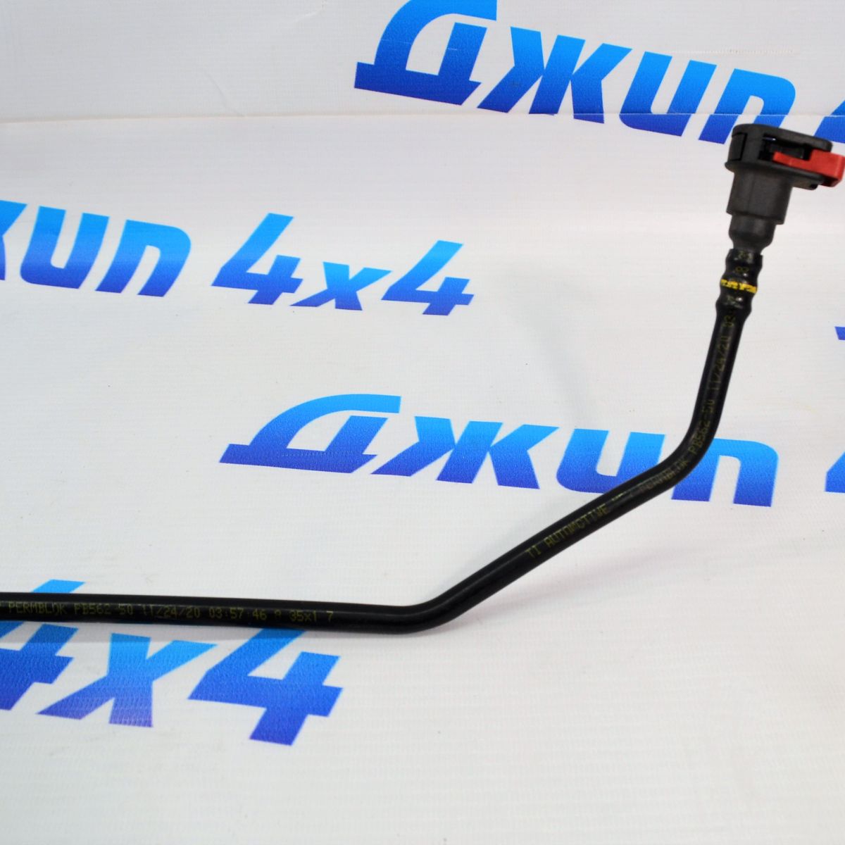 Топливная трубка Jeep Wrangler JL V2.0T 68297642AD