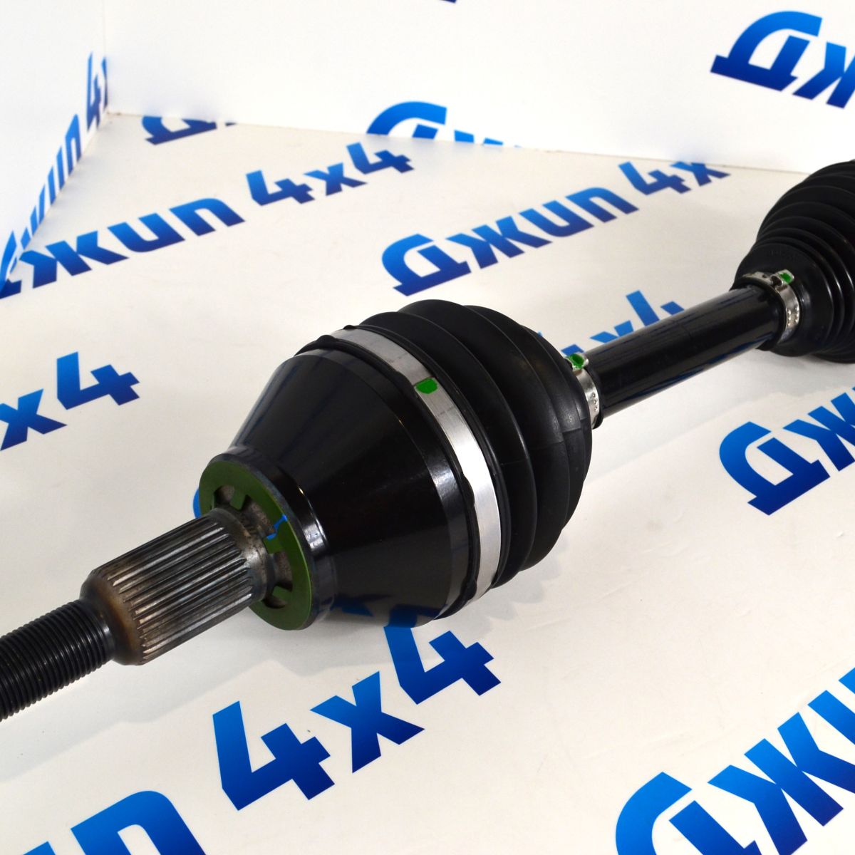 Привод передний Dodge Ram 1500 DT (после 15 марта 2021 года) 68537122AA