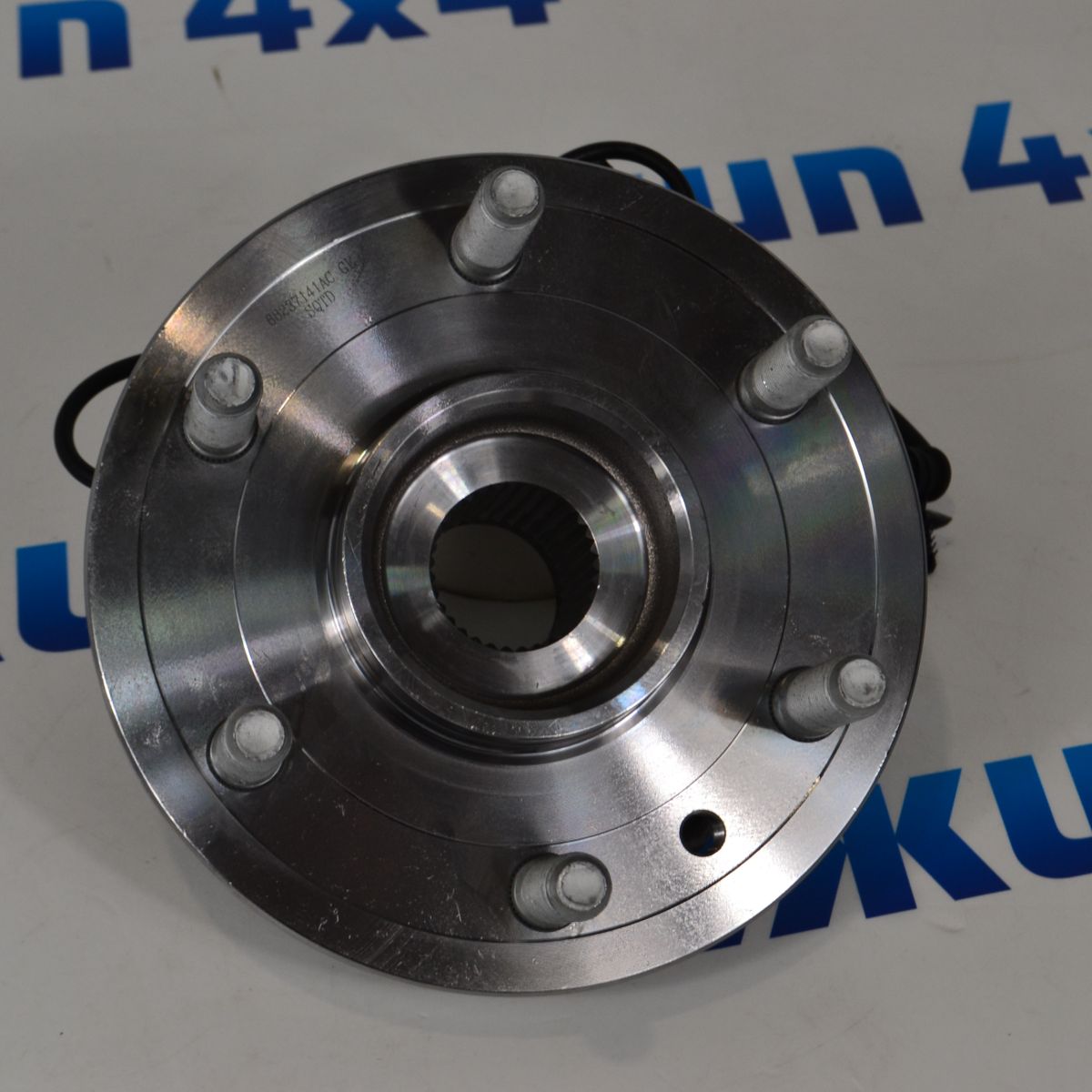 Передний ступичный узел Dodge Ram 1500 DT 68237141AH