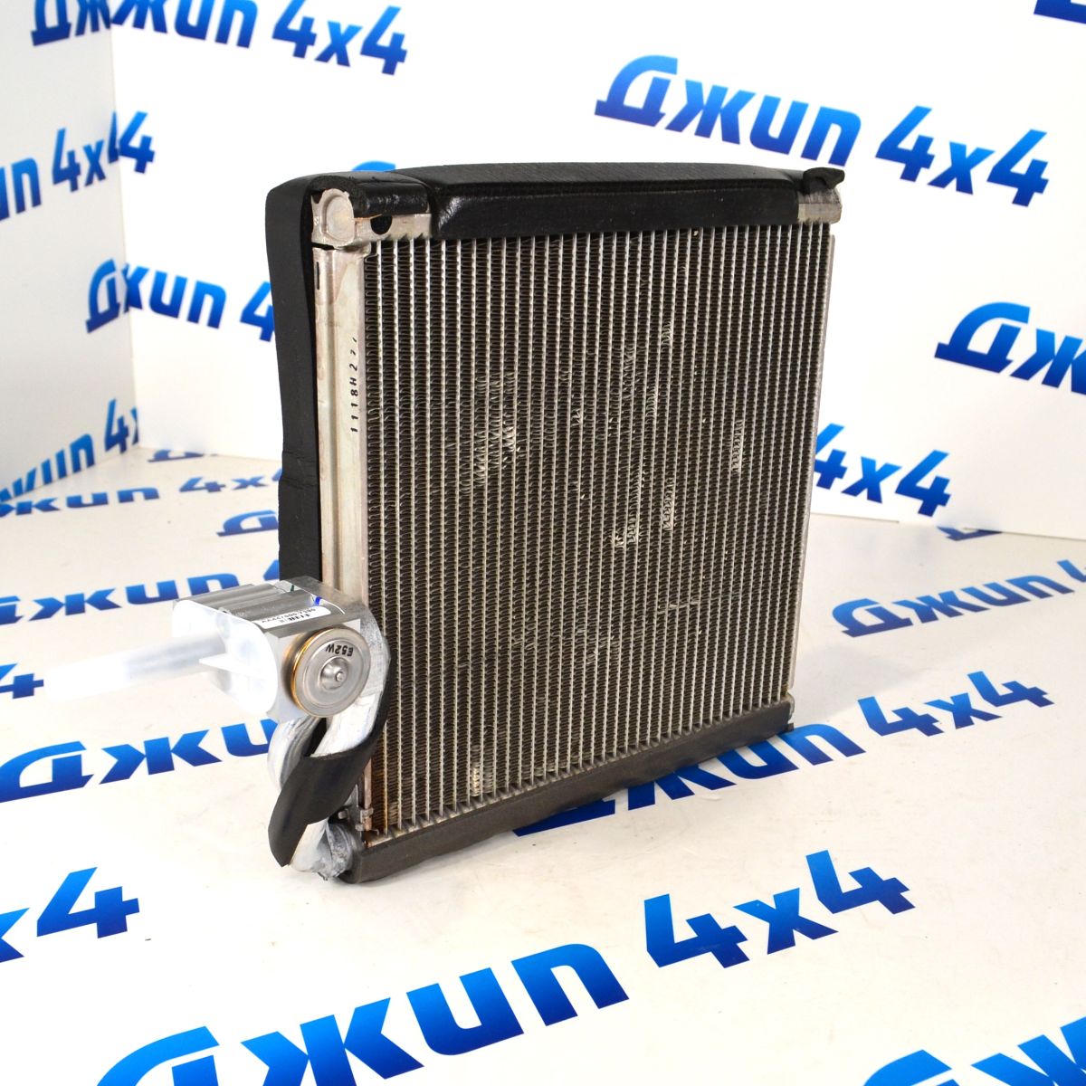 Испаритель кондиционера в комплекте с редукционным клапаном Dodge Ram 1500/Ram TRX/Ram 2500/Ram 3500 68396046AB