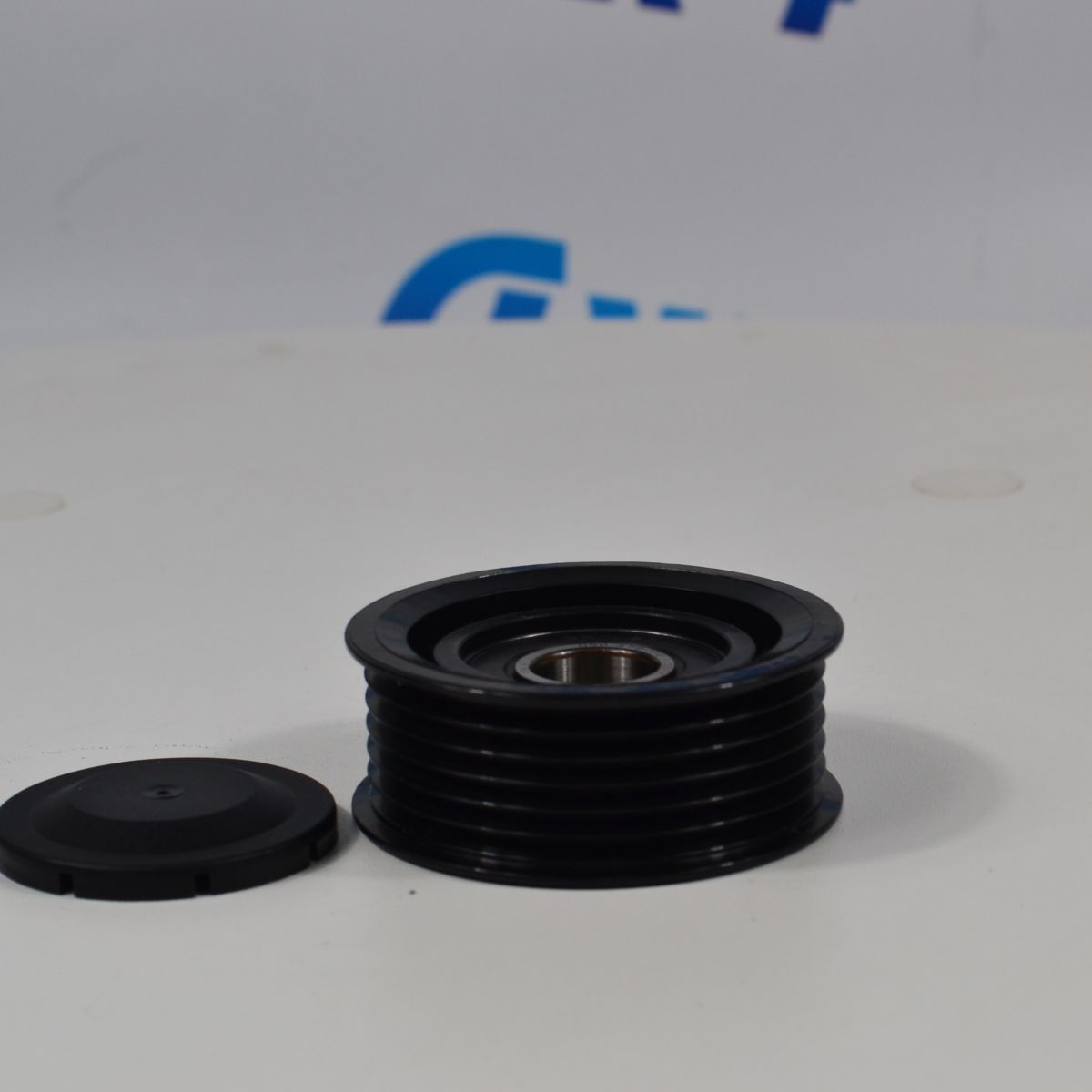 Ролик обводной ремня навесного оборудования Jeep/Dodge/Ram V3.6 Petrol 532016010
