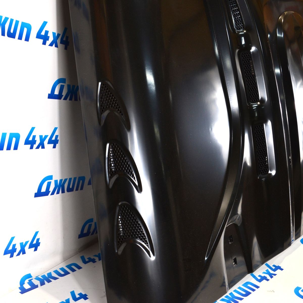 Капот с центральным воздуховодом Jeep Wrangler Rubicon JL/Jeep Gladiator JT 68281949AE